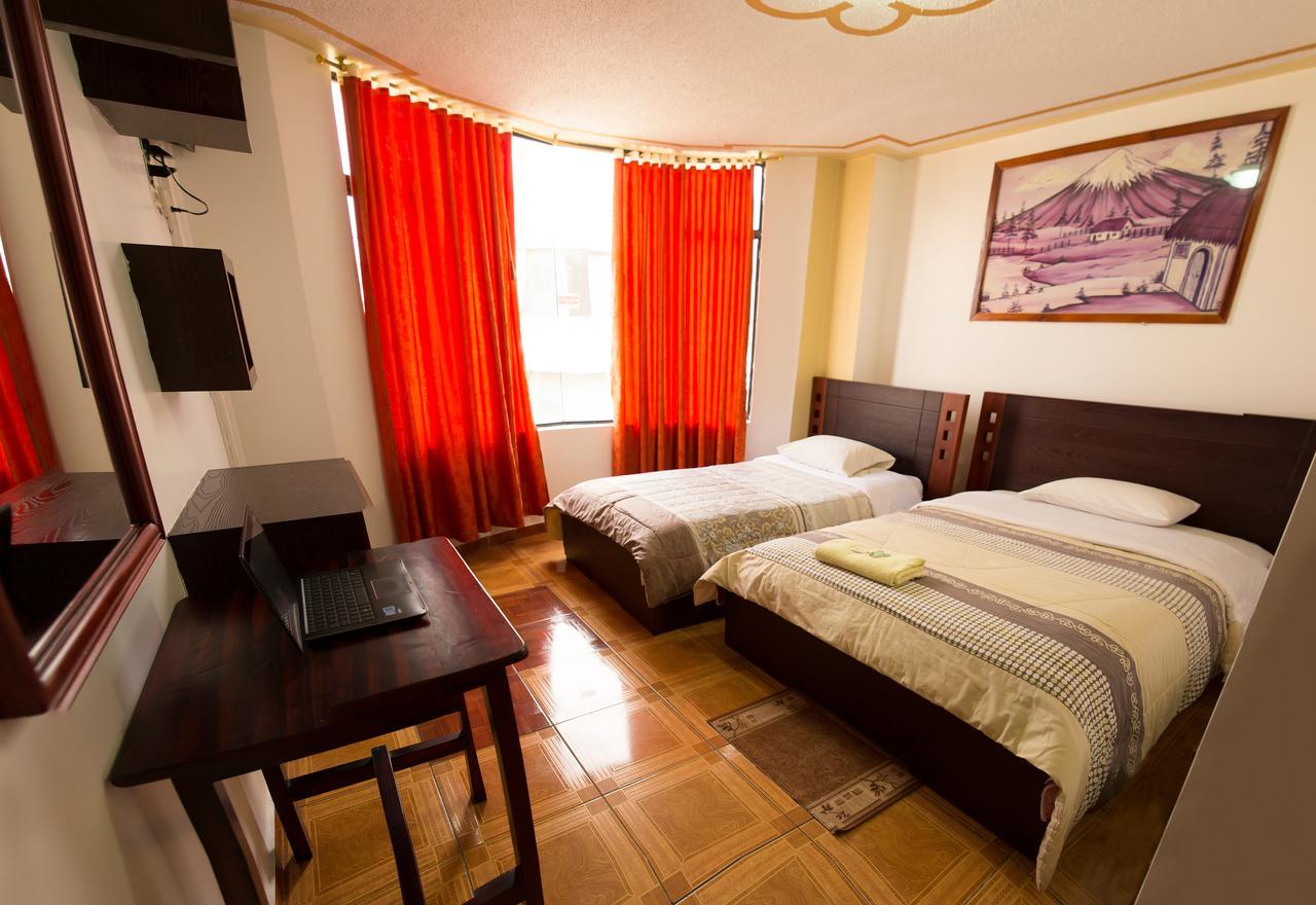 Mashy'S Hostal Otavalo Ngoại thất bức ảnh